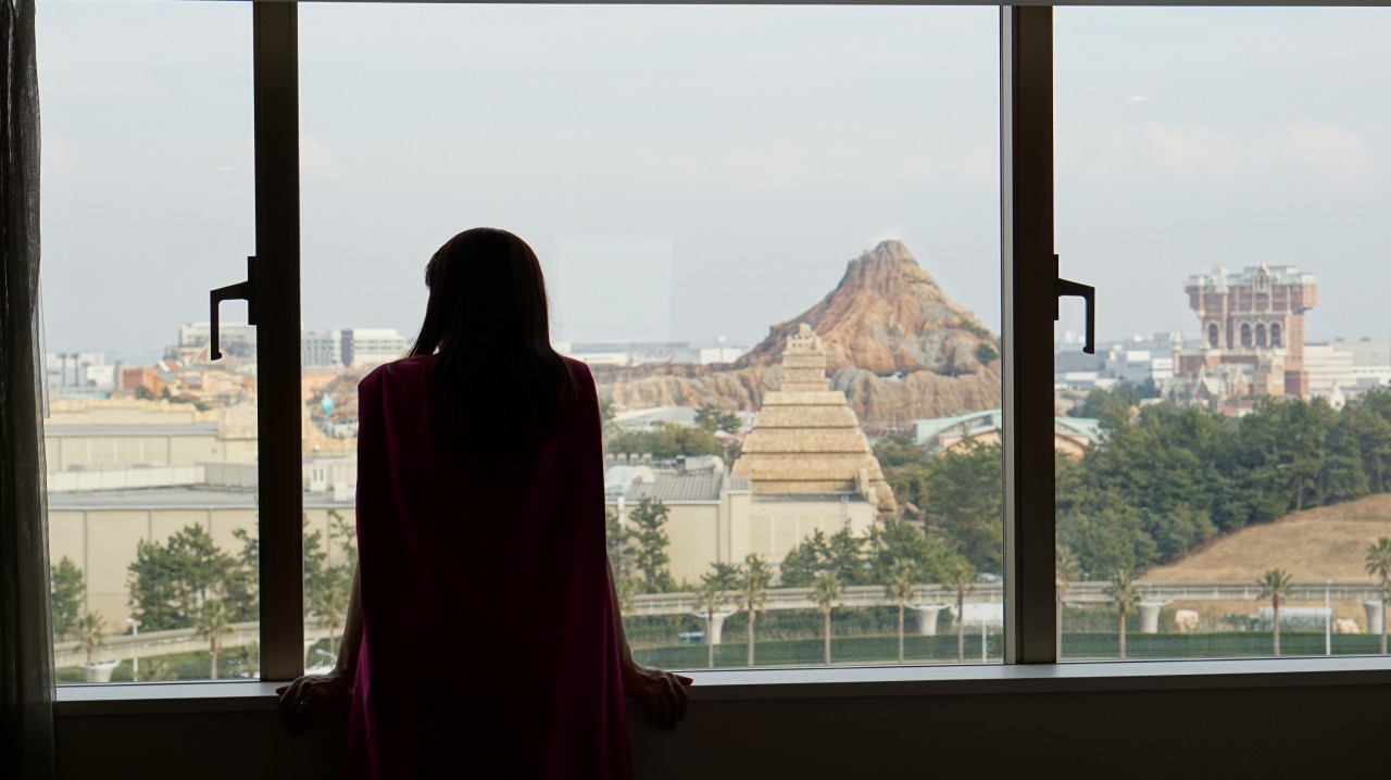 窓の眺め：シェラトン・グランデ・トーキョーベイ・ホテル（Sheraton Grande Tokyobay Hotel）の新客室「PARK WING ROOM（パークウイングルーム）」
