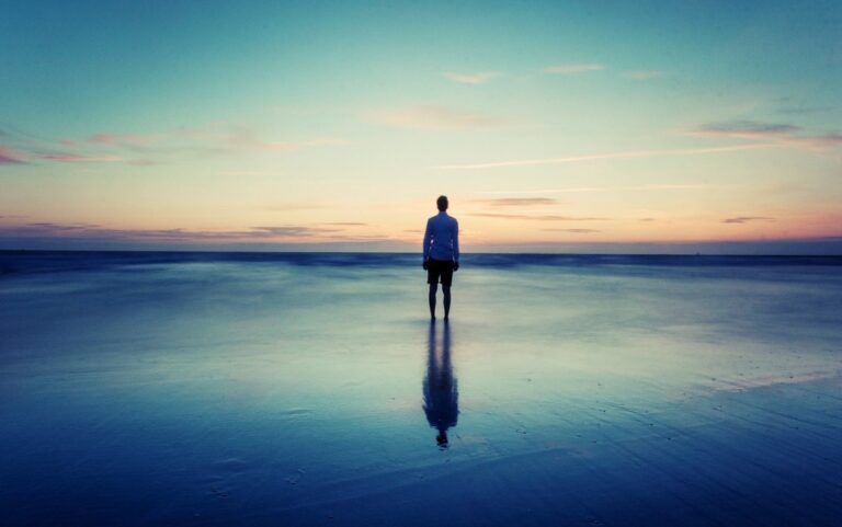 ２３歳、うつ病で企業を退職した僕が、ひとりで起業をして生計を立てるまでの２年間でやった６つのこと。