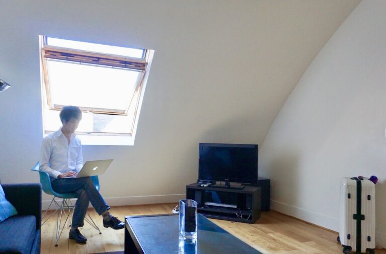 パリでアパートメントを借りてみた！検索方法と契約手順、おすすめの滞在エリアをまとめました。