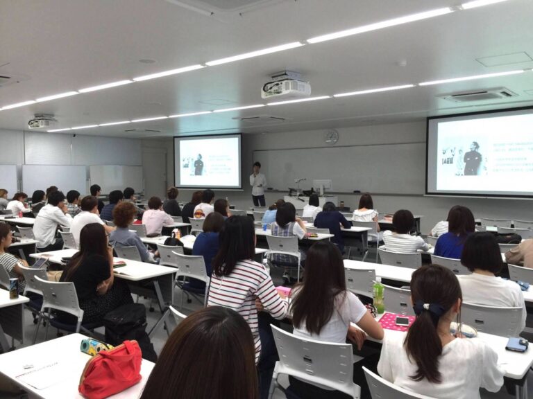 企業で働く、以外の選択肢を学生のうちに知っておく大切さ。就実大学にてパワートラベラーのビジネスモデルとこれからの働き方を考える授業をしてきました。