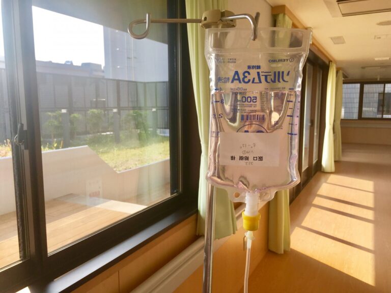 急性胃腸炎になり病院へ。人生初入院で感じた資産サイトのありがたみ。