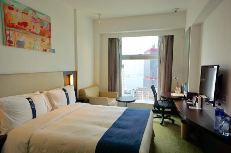 宿泊するホテルグループを揃えていたら、香港のホテルで優遇されるようになった話。