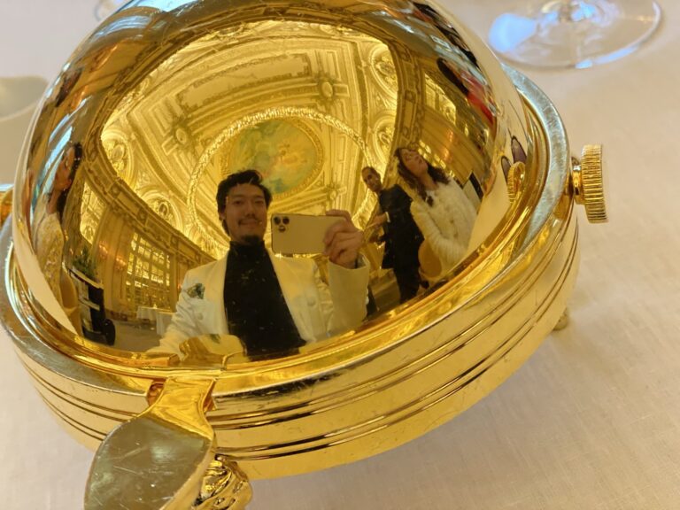 モナコの３つ星レストラン「ルイキャーンズ（Le Louis XV-Alain Ducasse）」を訪問しました。