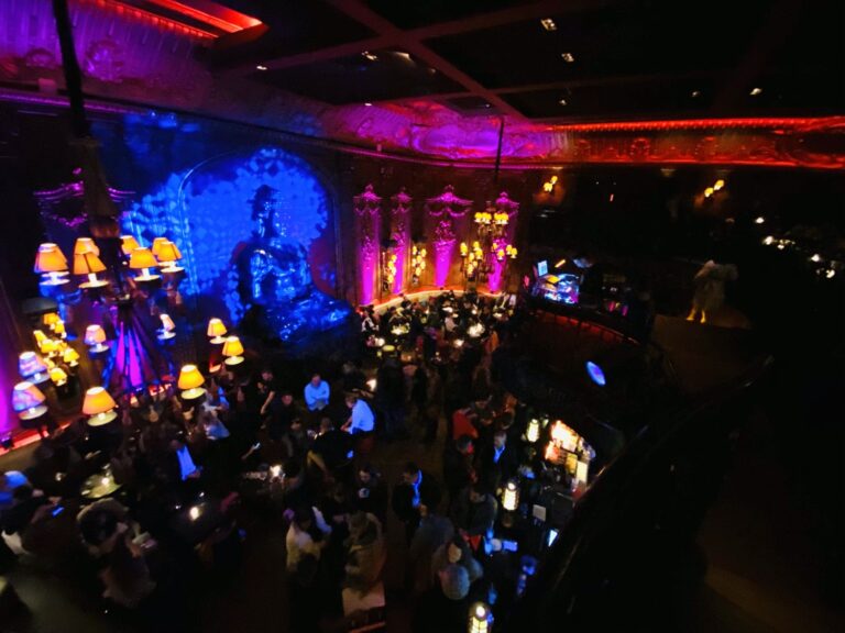 Buddha Bar Montecarloに行ってきました。大仏とDJブース、アジアとヨーロッパの奇抜な融合をたのしめる人気店