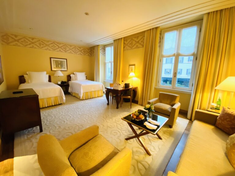 ミラノの5つ星ホテル「フォーシーズンズホテルミラノ（Four Seasons Hotel Milano）」に宿泊しました。