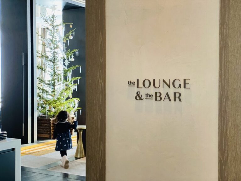 パークハイアットニセコのザ・ラウンジでランチ／ディナーを家族利用しました。